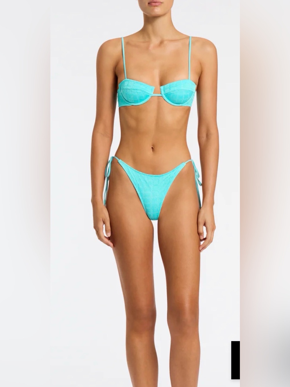 New Triangl MALA - JAVE BLUE CROCHET BALCONETTE BIKINI SET